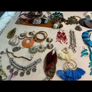 LOT OF VINTAGE BOHO JEWELRY!!